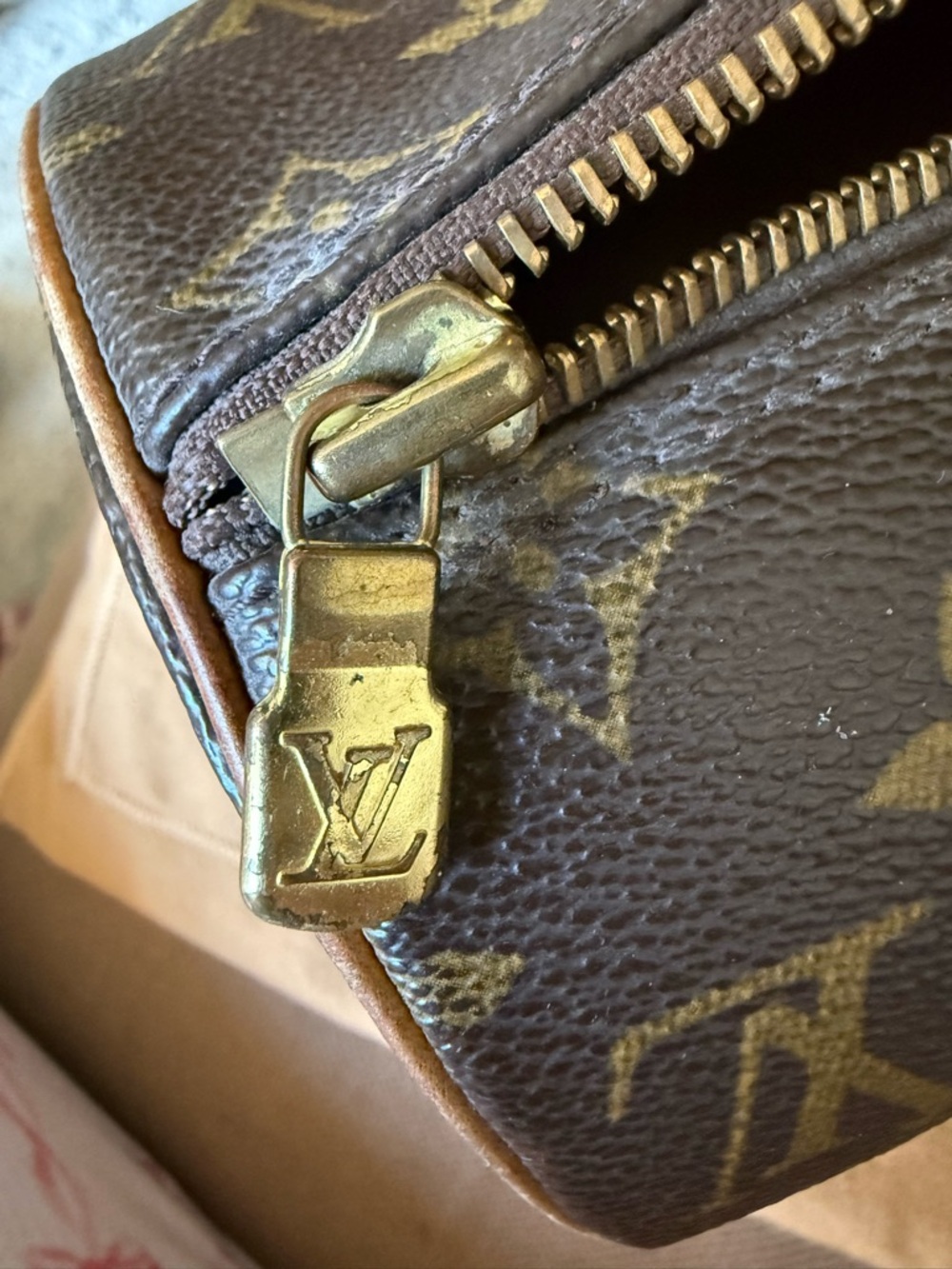Louis Vuitton Brown Monogram Canvas Papillon 26 Shoulder Bag - Picture 8 of 16